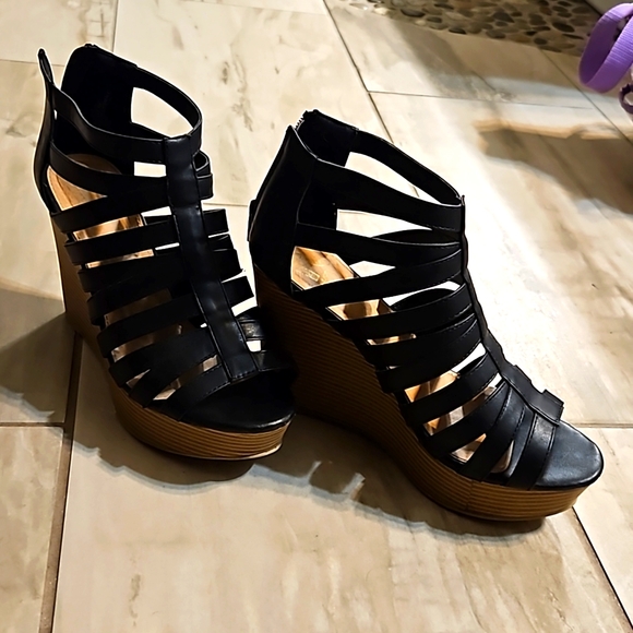 Report Harrache Wedge - Picture 2 of 5